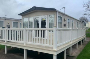 3 bed caravan with decking in Paignton, South Devon